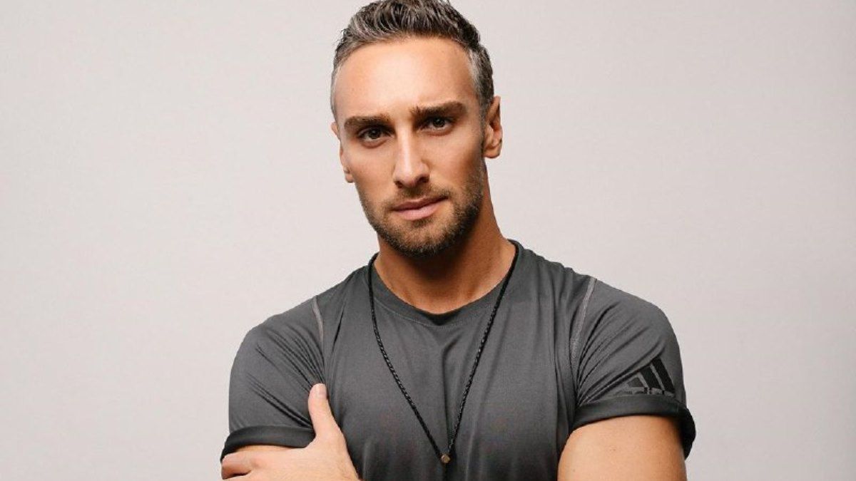 Иракли Макацария представил украшения в глыбах льда: цены и где купить ювелирку от Холостяка-грузина