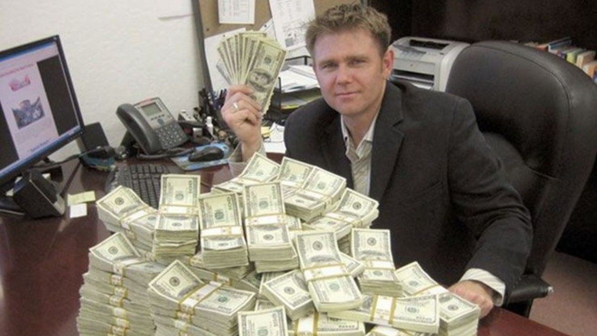 Кому в Киеве платят больше всех и на какие профессии спрос