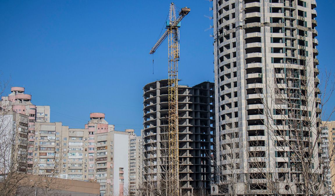 Банкротство "Укрбуда": кто достроит дома в Киеве и где возьмут деньги