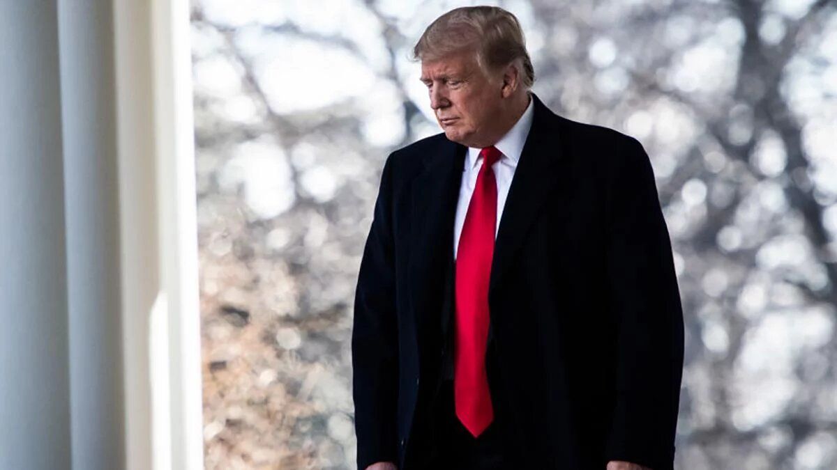 Конгресс США объявил импичмент Трампу