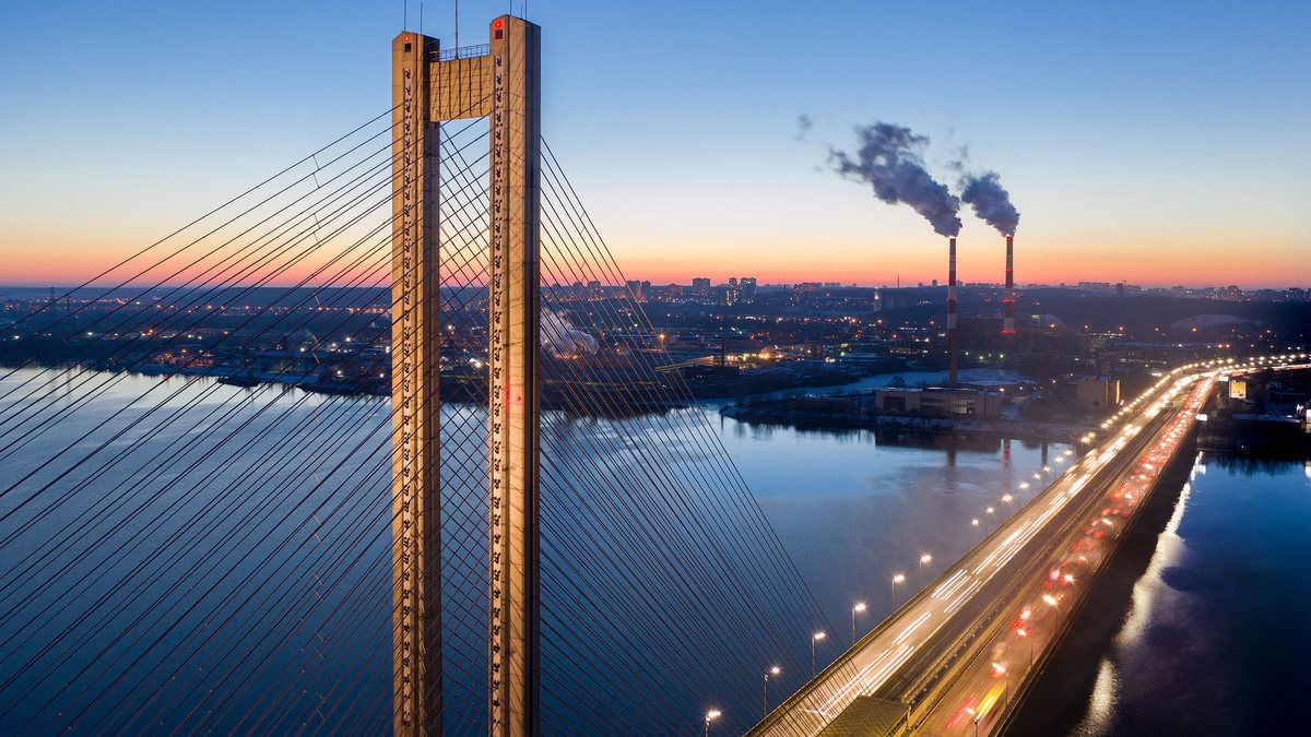 В Киеве на пять дней ограничат движение по Южному мосту