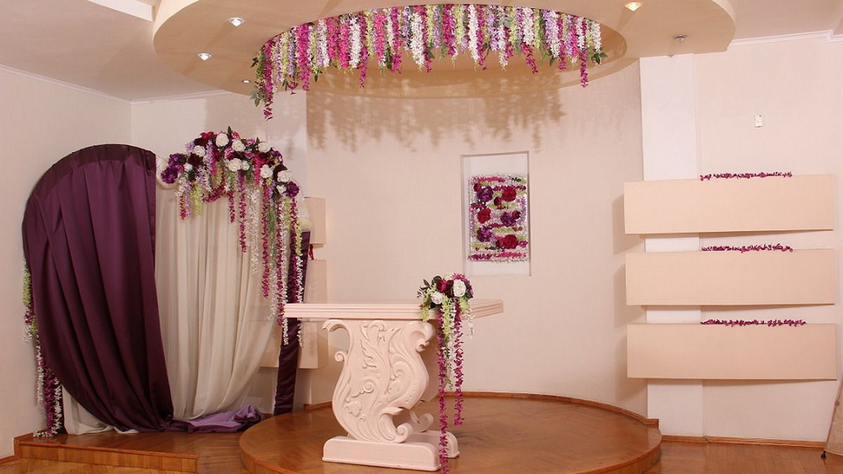 Как выглядят залы для регистрации браков в Киеве