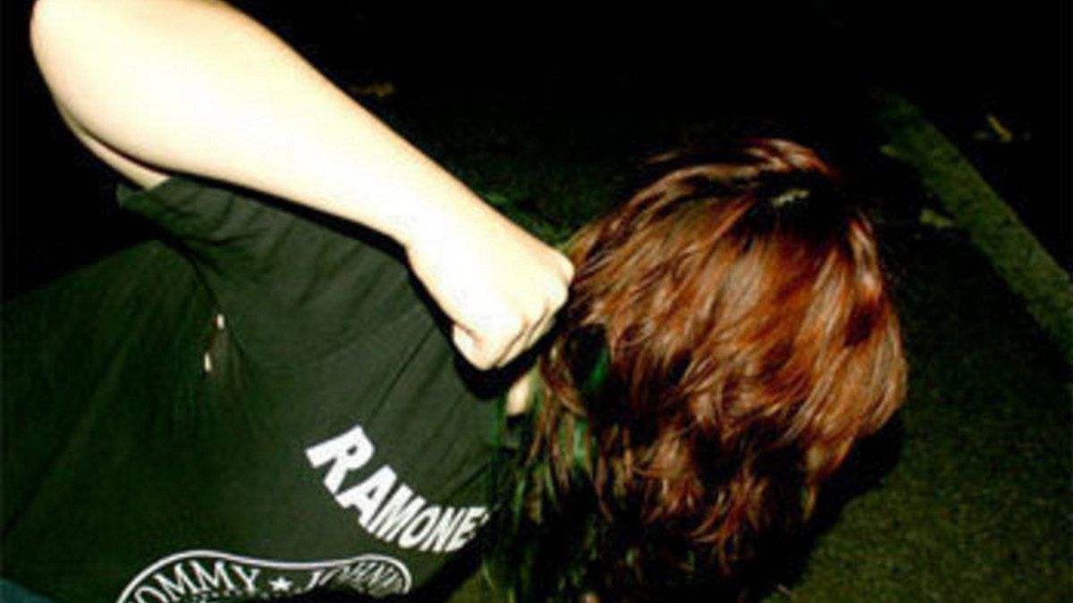 В Киеве две девочки избили 15-летнюю школьницу: что говорит полиция