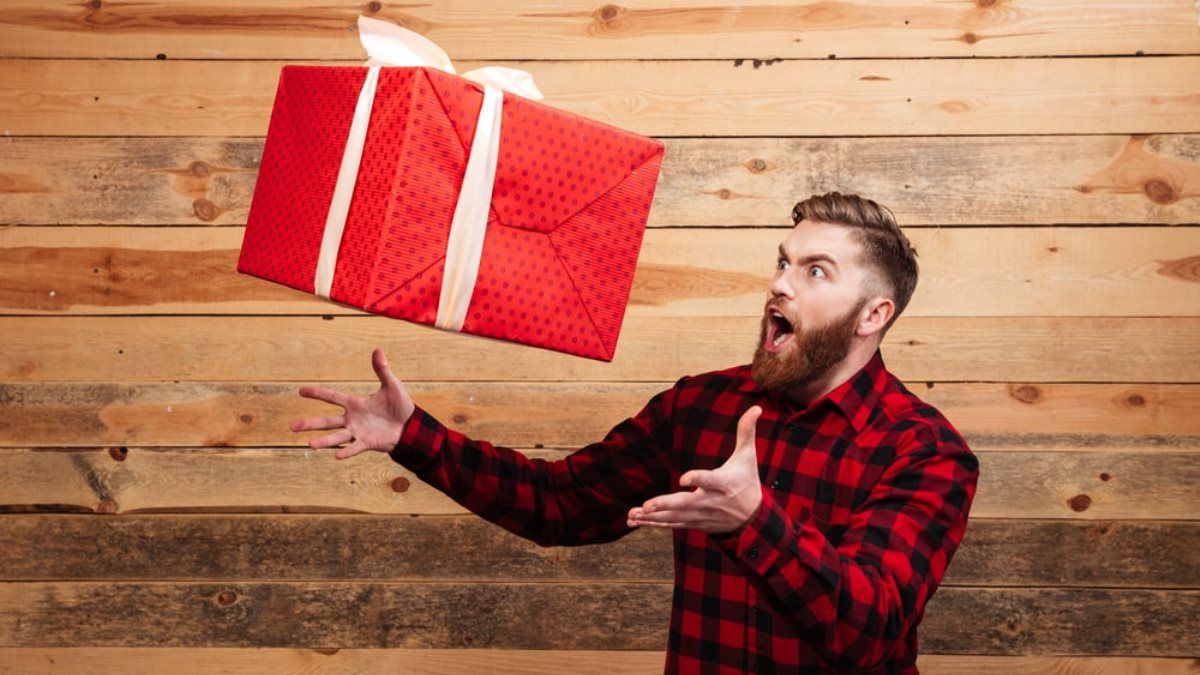 Что подарить парню на День святого Валентина: ТОП оригинальных идей