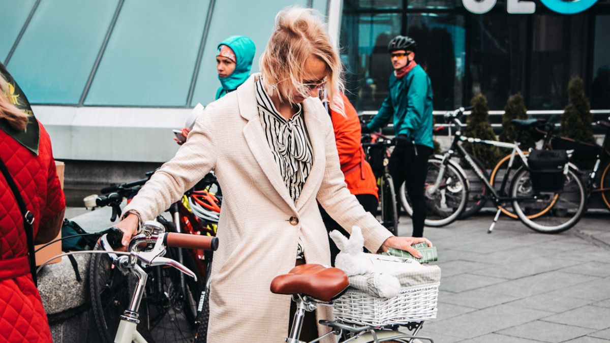 В День святого Валентина жителей Киева приглашают приехать на работу на велосипеде
