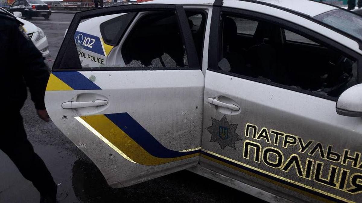 Мужчина, который пытался взорвать гранатой полицейских, проведет 9 лет в тюрьме