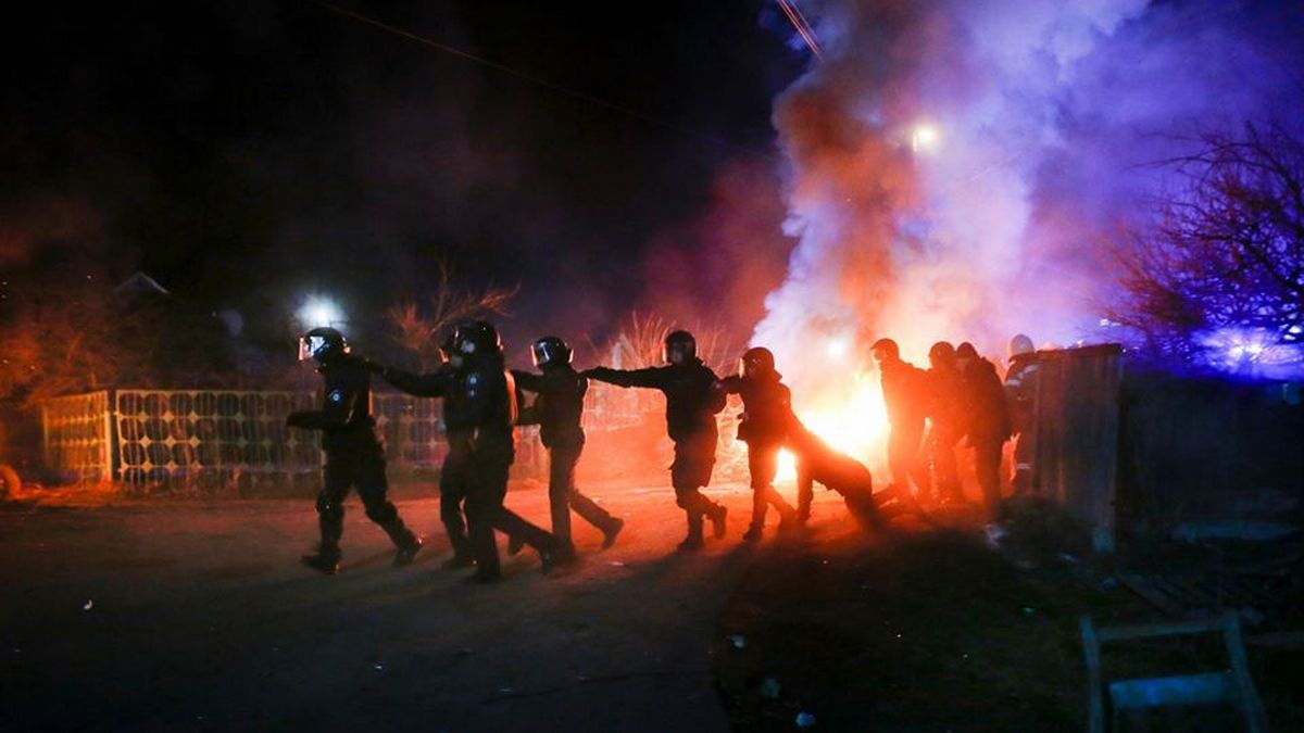 ООН осудила стычки в Новых Санжарах, Кузьме Скрябину дадут заслуженного артиста, а в Израиле первый больной коронавирусом: ТОП новостей дня