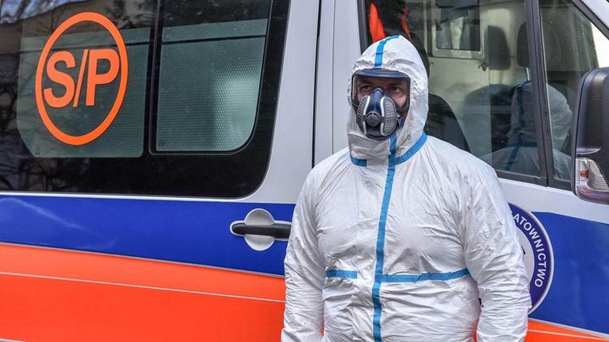 В Польше у двух украинцев обнаружили коронавирус: один из них приехал из Украины