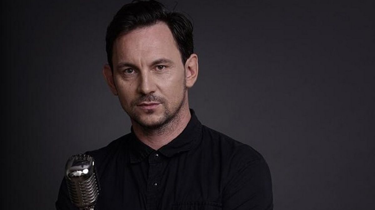 Лидера группы "Друга Ріка" Валерия Харчишина госпитализировали с подозрением на коронавирус: что говорит музыкант