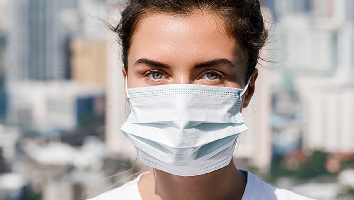 На сайте OLX начали блокировать объявления о продаже масок: что случилось