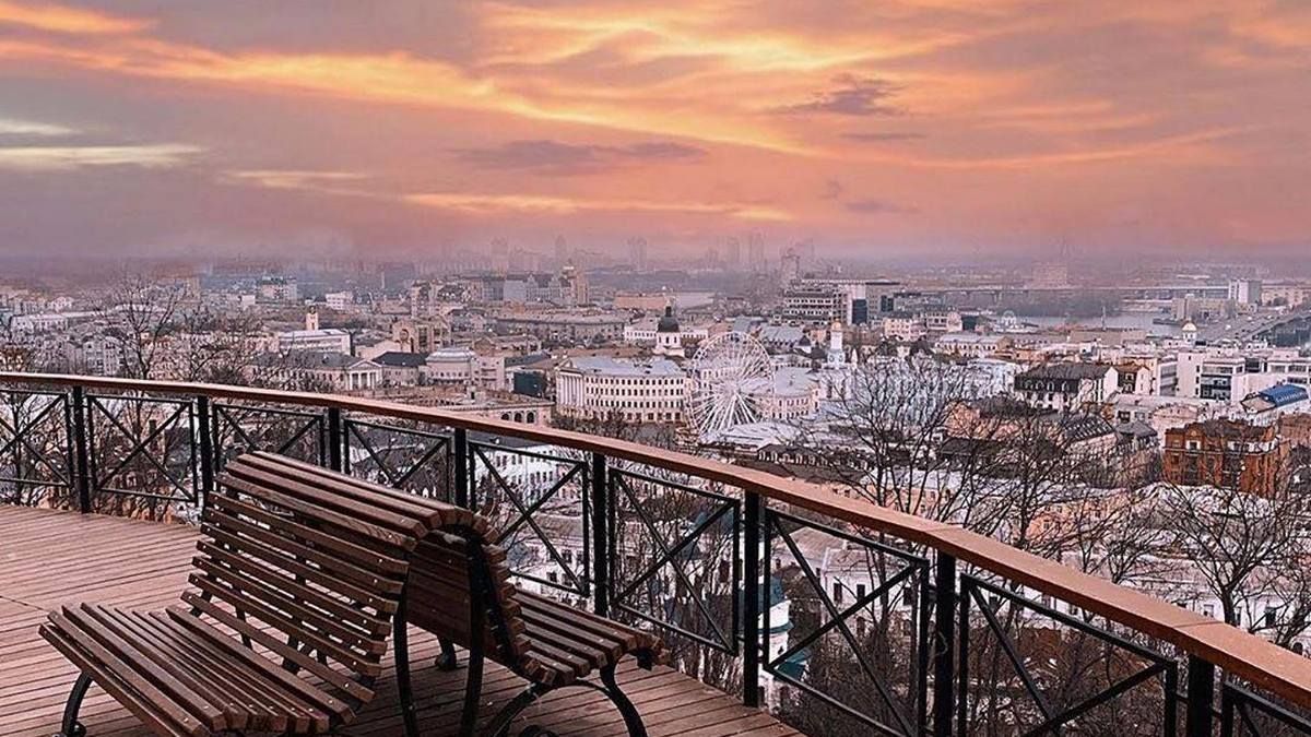 Погода на 2 апреля: в Киеве потеплеет и будет ясно