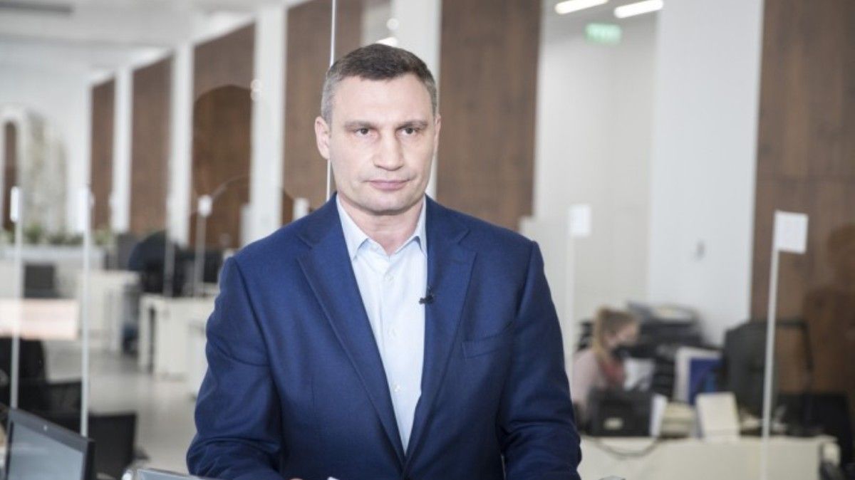 Отмена спецбилетов в транспорте Киева и снятие ограничений карантина: Кличко онлайн