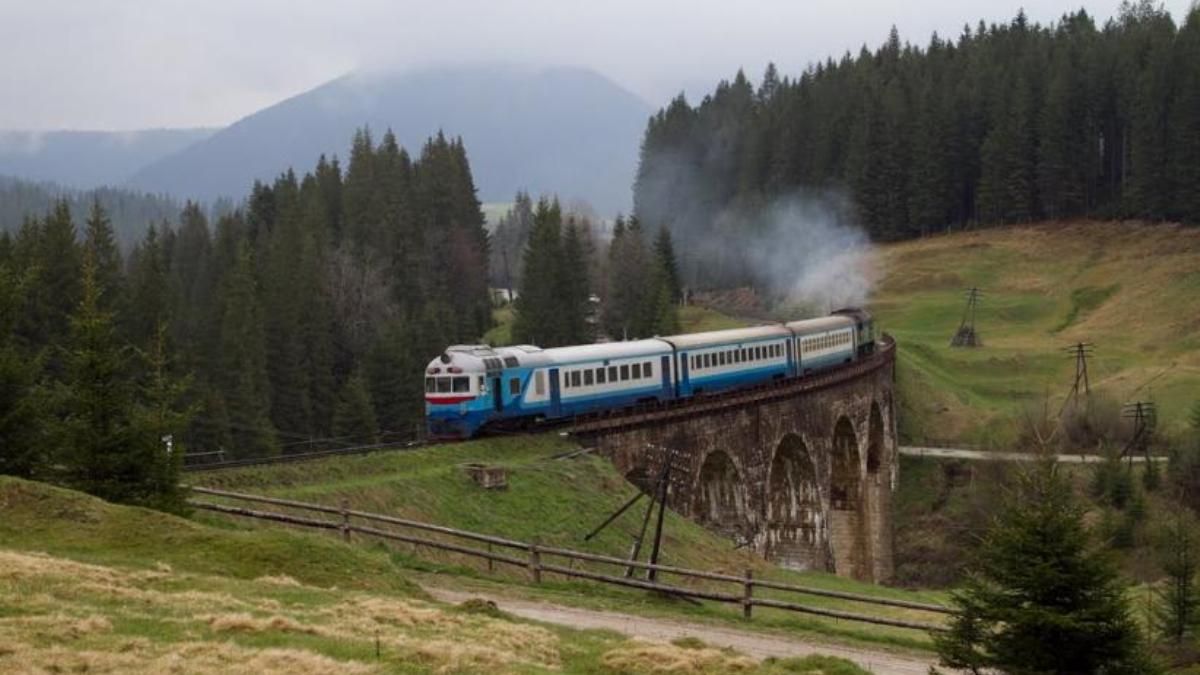 "Укрзалізниця" открыла продажу билетов на поезда западного направления: куда можно уехать из Киева