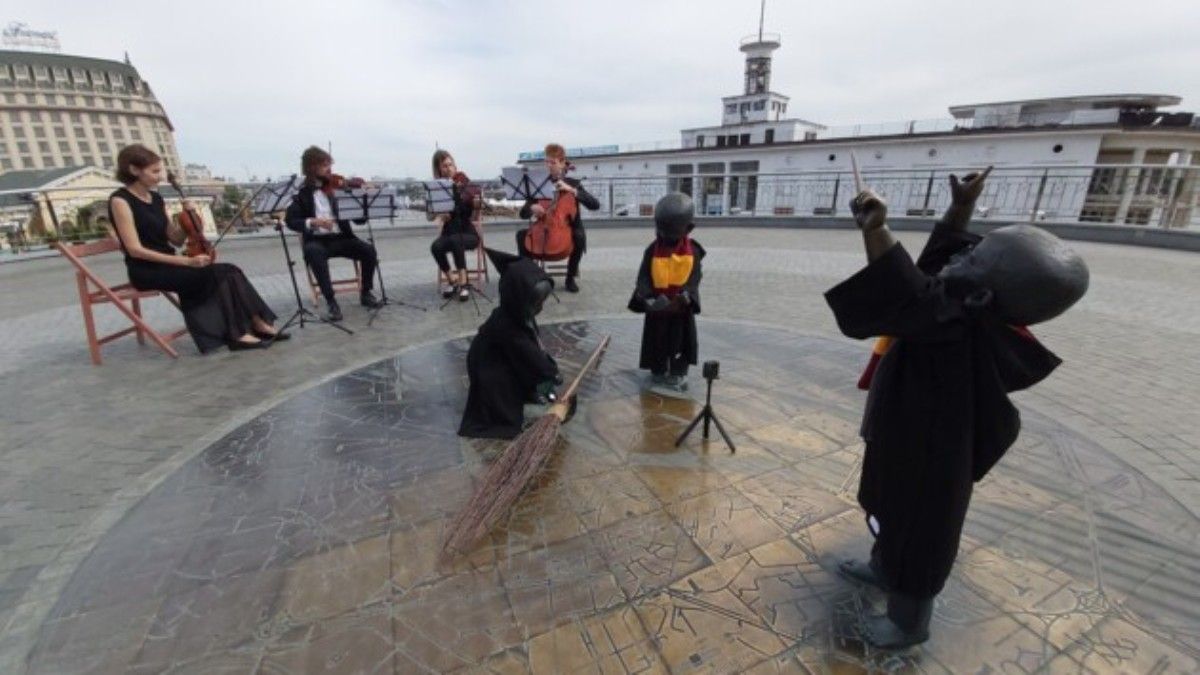 Малыши-основатели Киева поступают в Хогвартс