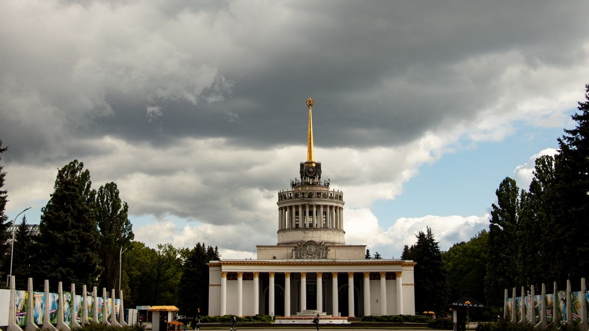 В Киеве объявили желтый уровень опасности: что нельзя делать