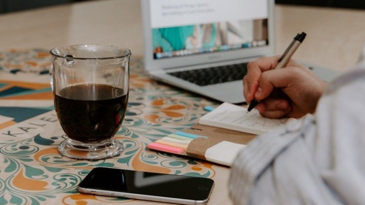 Медиаграмотность и критическое мышление: в Киеве расскажут, кому принадлежат украинские СМИ и для чего нужны фейки