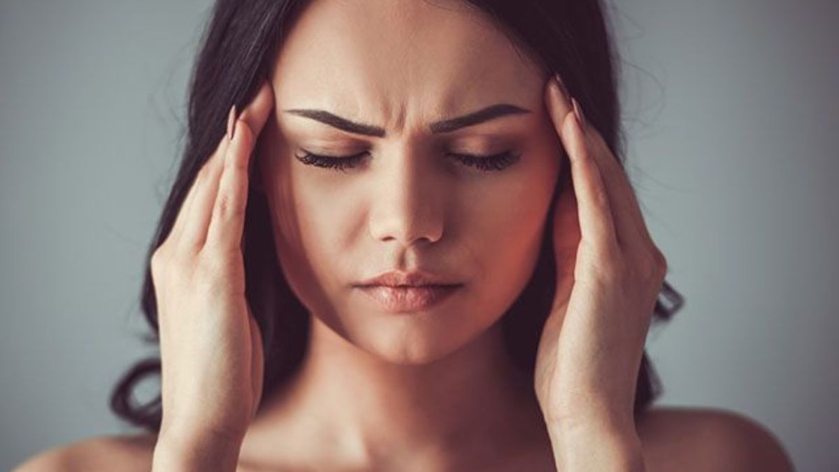 В Киеве из-за перепадов давления метеозависимым грозят головные боли