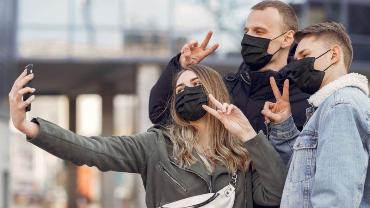 В Украине более 2,5 тысяч новых случаев коронавируса в сутки: заболевших в два раза больше выздоровевших