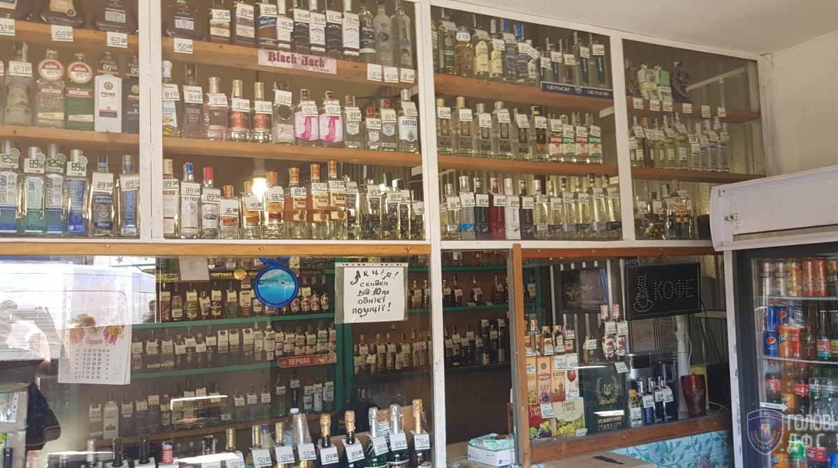 В Киеве изъяли крупную партию паленого алкоголя на полмиллиона гривен