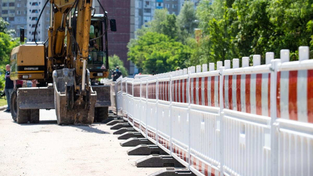 В Киеве на три дня ограничат движение на Троещине