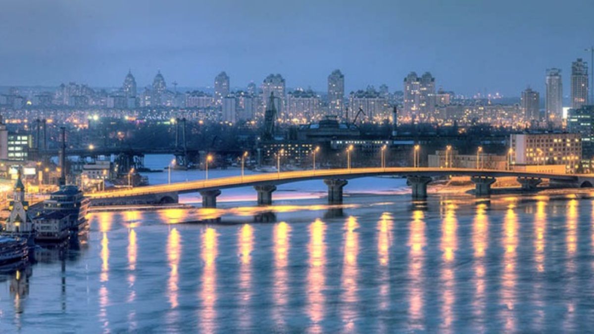 В Киеве ограничили проезд по Гаванскому мосту