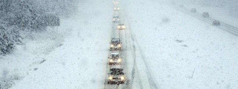 В Киевской области на трассах открыты пункты обогрева для водителей