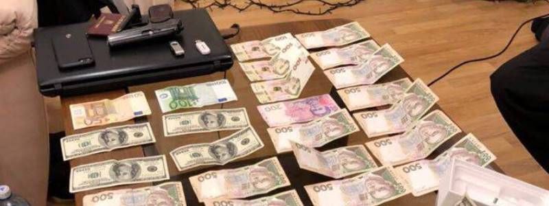 В Киеве босс полиции организовал группировку, грабившую посетителей ЖД вокзала