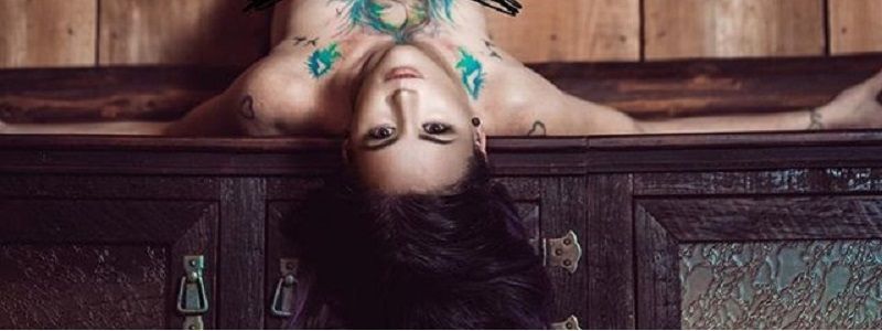 Взрыв в Баку, обнаженка на рельсах и чучело лиса Иисуса: ТОП новостей дня