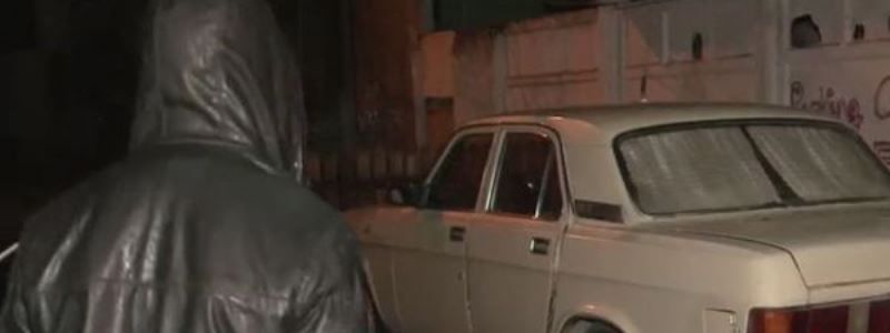 В Киеве подростки дважды за ночь угнали Жигули, чтобы уехать со свидания