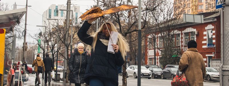Столица в лицах: как Киев встретил три сезона за один день