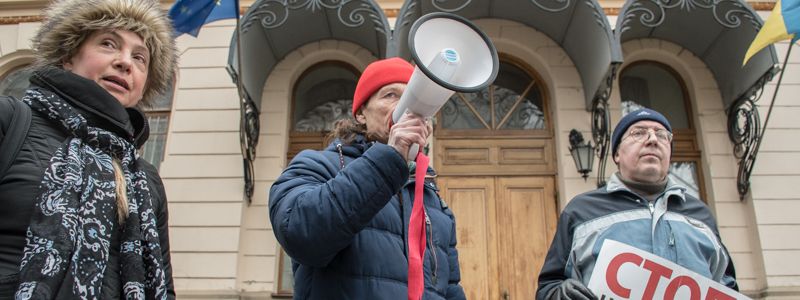 В Киеве у Минкульта  рассказали о праве язычников на землю возле Десятинного монастыря