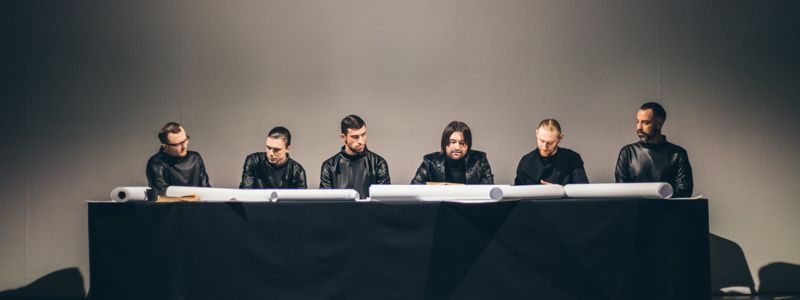 Ukrainian Fashion Week: Елена Пржонская провела свой показ в фантастическом городе