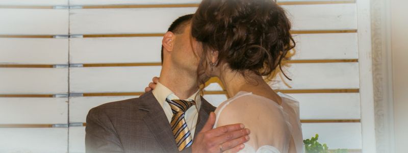 В Киеве горькая любовь пленника ДНР увенчалась хэппиэндом в Шоколадном доме