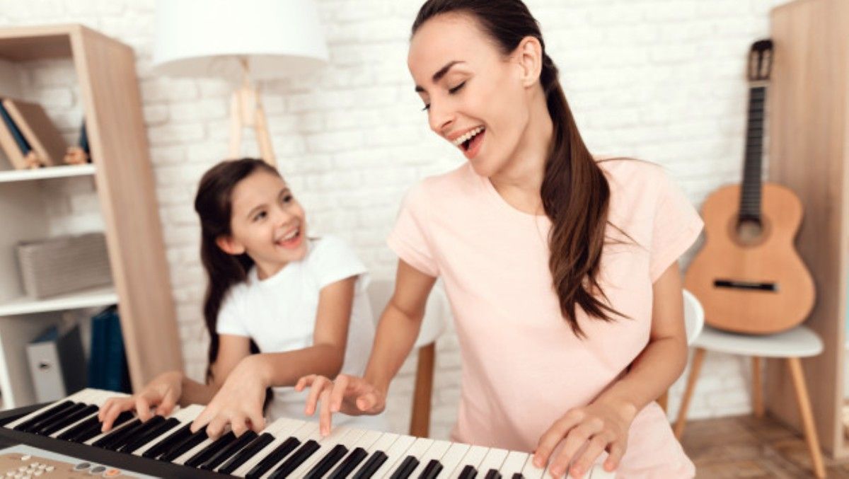 Возможности и особенности синтезатора Yamaha PSR E463