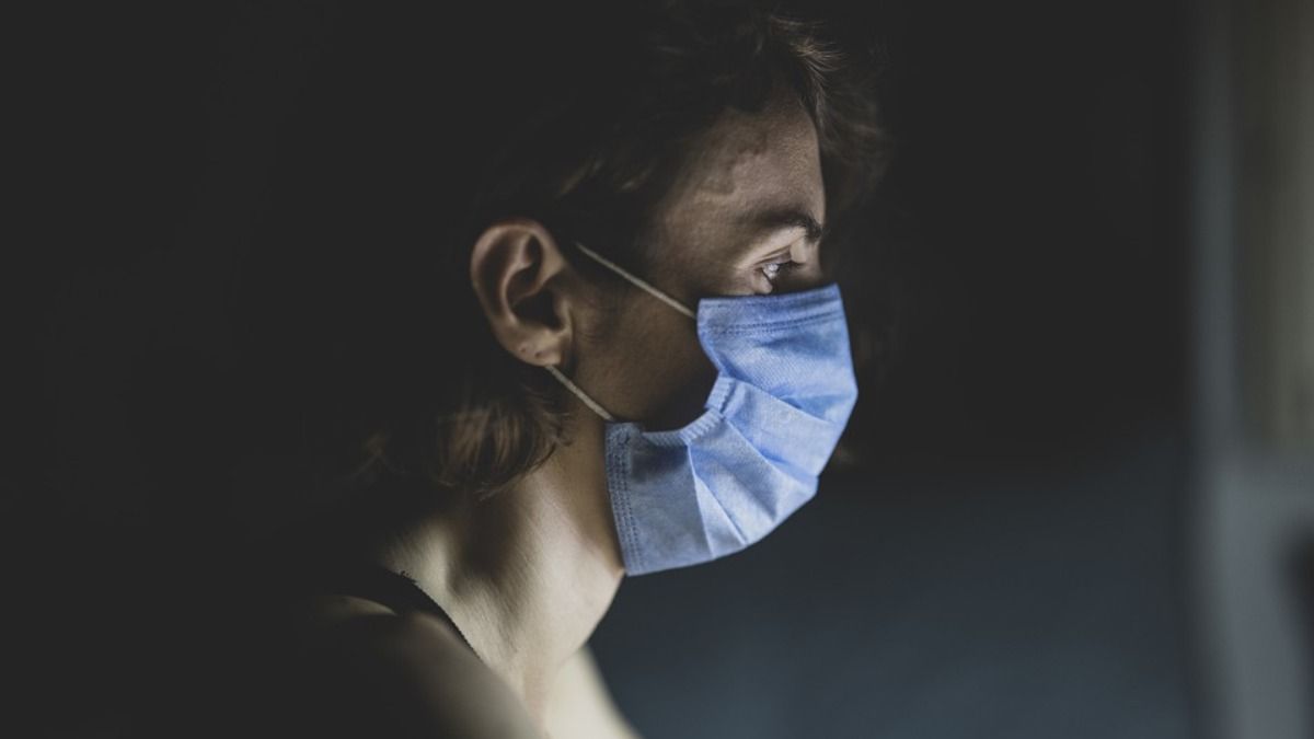 В Украине новый антирекорд по коронавирусу: почти 10 тысяч случаев за сутки