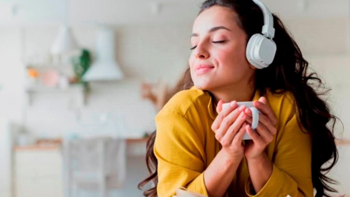 Alloise, MONATIK, System Of A Down, MEDVEDEVA: что послушать в ноябре 