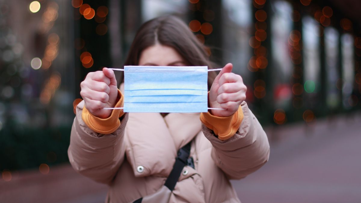 В Киеве за сутки снова более тысячи новых случаев коронавируса: кто заболел