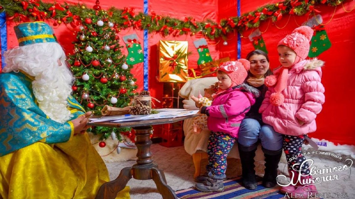 Маленькие украинцы смогут пообщаться со "Святым Николаем" по телефону: куда звонить