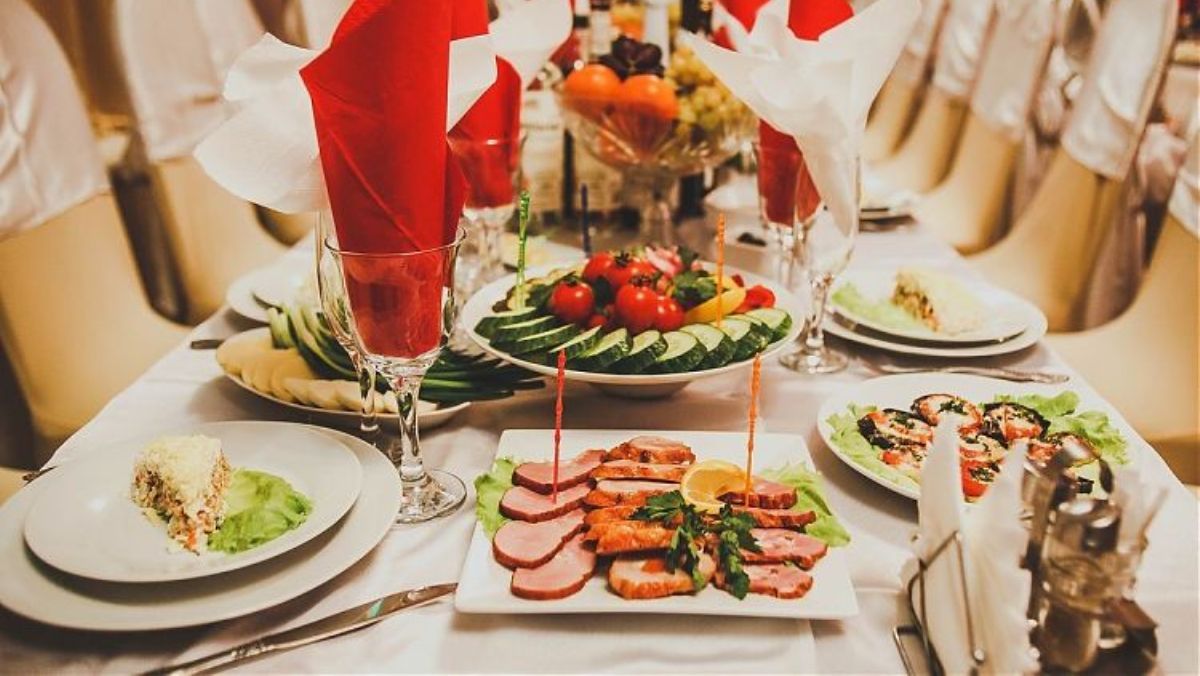 Рецепты оригинальных и вкусных салатов на Новый год 2021 с фото