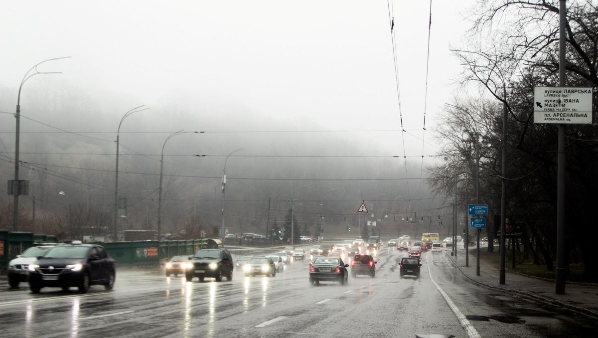 Погода на 28 декабря: в Киеве будет мокрый снег и сильный ветер