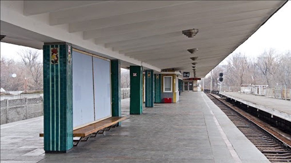 На Крещение в Киеве станцию метро Гидропарк откроют на второй выход