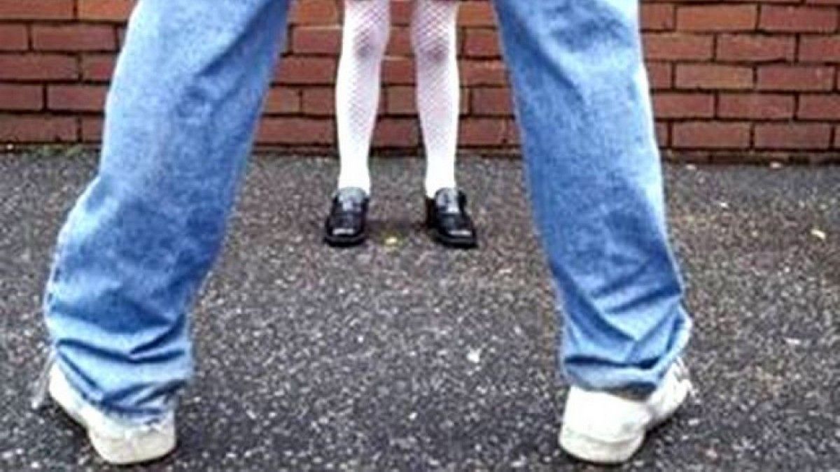 Под Киевом мужчина насиловал детей и снимал все на видео: подробности