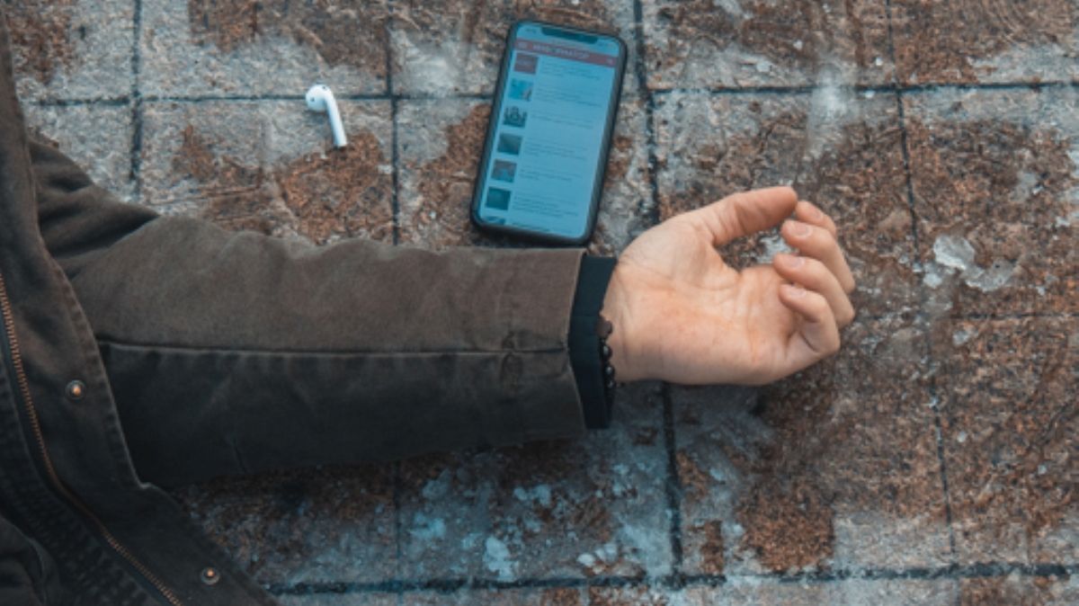 В Киеве будет опасно держать руки в карманах и наступать на крышки люков