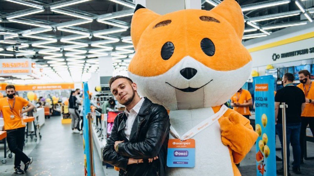 Фокстрот открывает два магазина в Киеве – в ТРЦ Blockbuster Mall и «РайON»