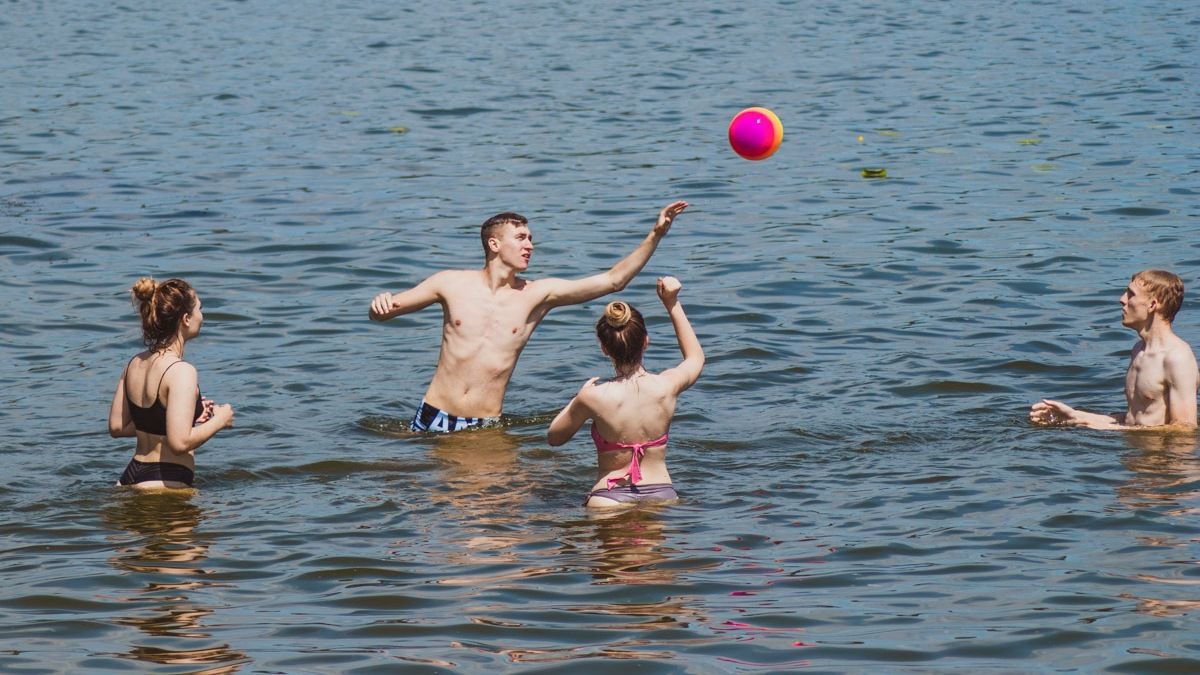 Лето в Киеве побило свой первый температурный рекорд