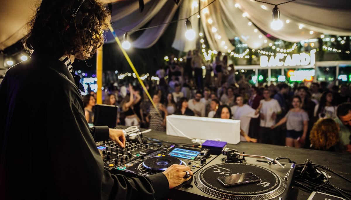 Последний летний "Кураж" ELECTROLETO  уже в эти выходные: чем удивит дневная вечеринка августа