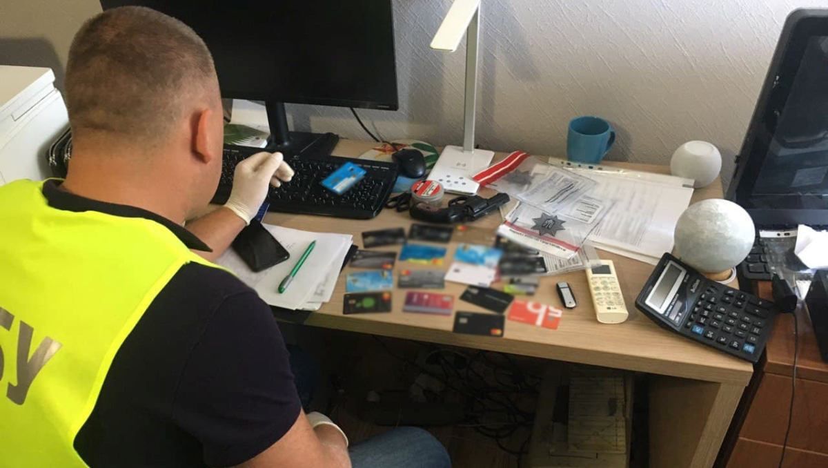 В Киеве массово подделывали ПЦР-тесты и медкарты о вакцинации