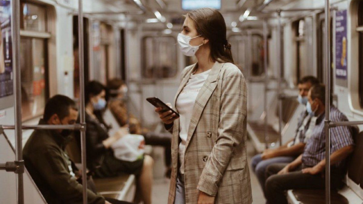 В Киеве ограничивают работу центральных станций метро: причина