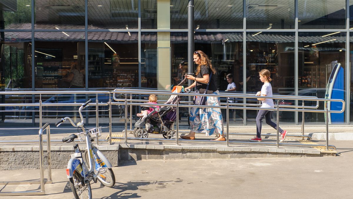 «АТБ» подключается к программе первой леди Елены Зеленской «Безбарьерность»