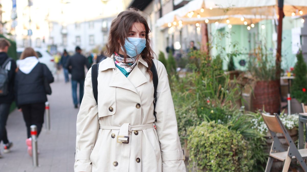 Почти 16 тысяч новых случаев коронавируса за сутки: сколько человек заболели в Киеве